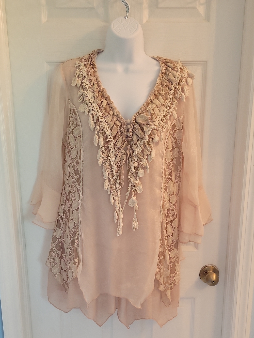 Pretty Angel Cream Lace & Tassel V-Neck Tunic